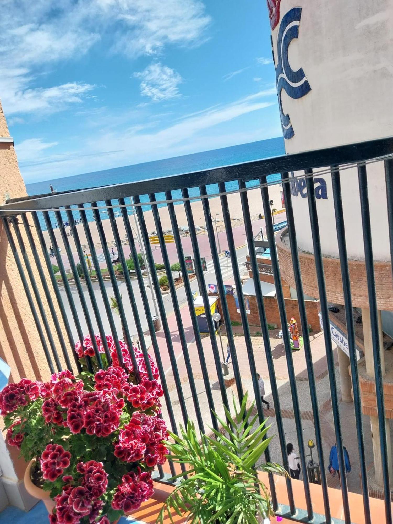 APARTAMENTO con TERRAZA VISTAS AL MAR Lloret de Mar Exterior foto