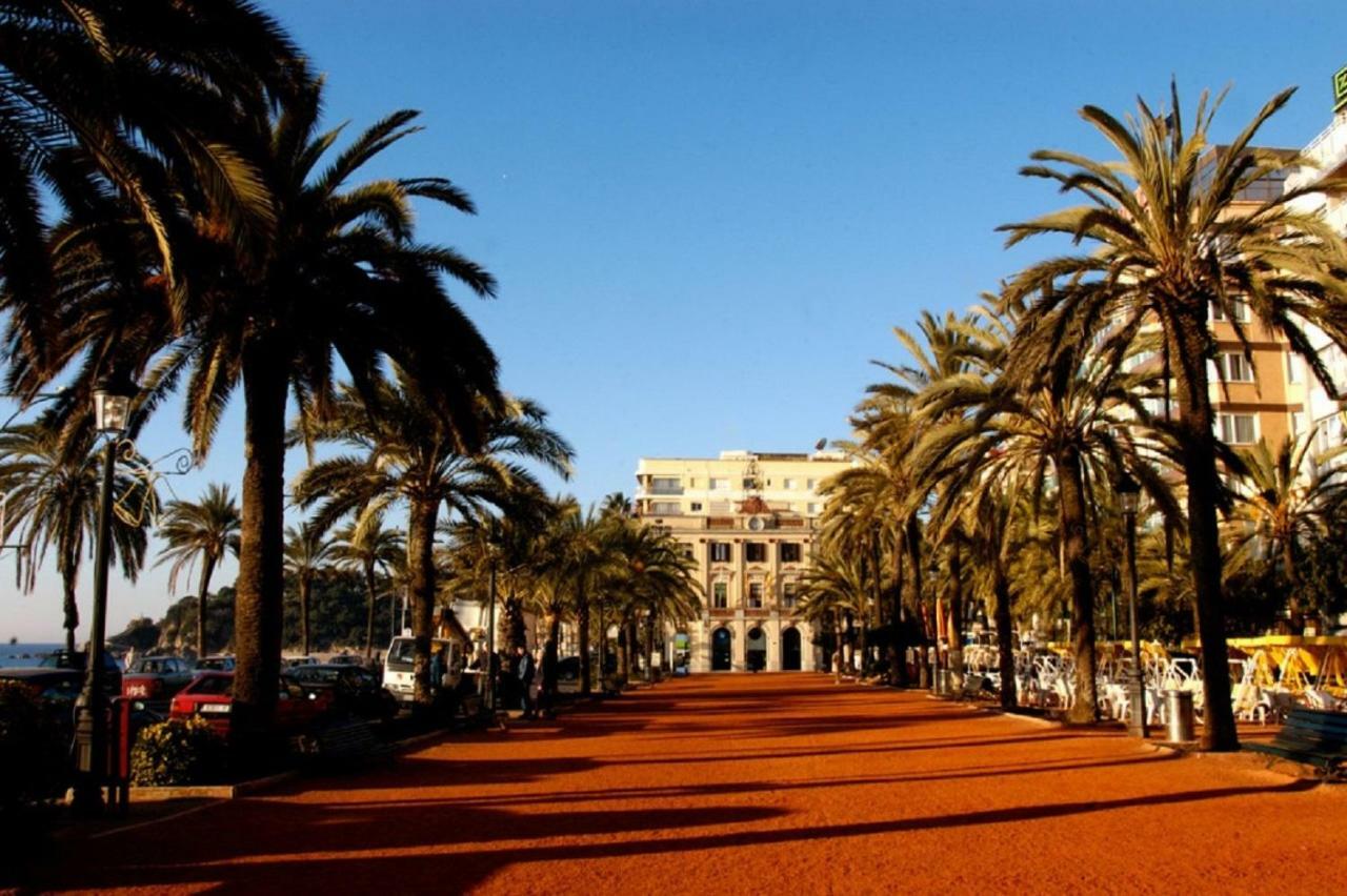 APARTAMENTO con TERRAZA VISTAS AL MAR Lloret de Mar Exterior foto